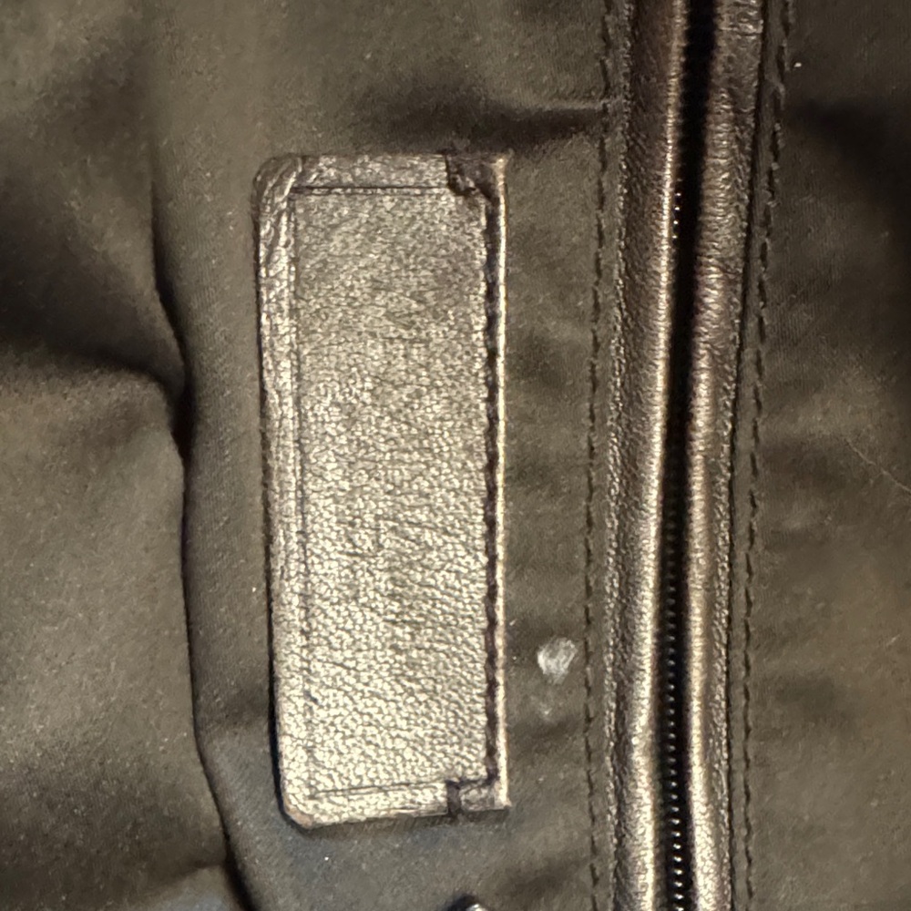 YSL Muse - Elegant White Leather Handbag - Picture 6 of 6